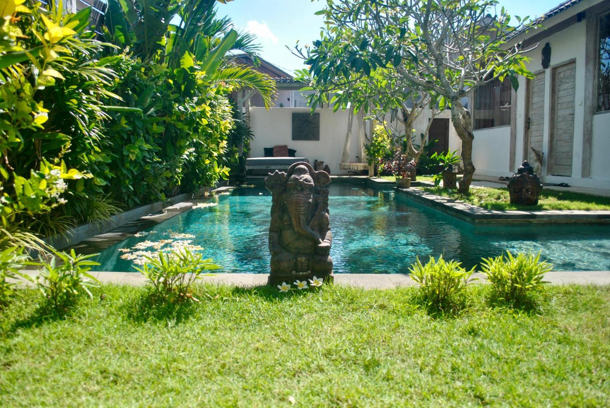 Damai Uluwatu Hotel Buitenkant foto